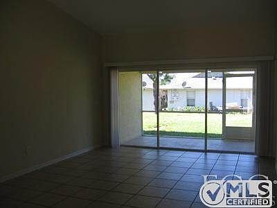 4th image of 506 SE 6th Pl