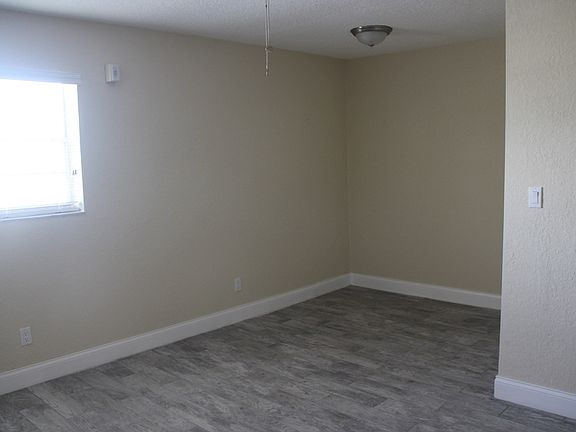 4th image of 6600 SW 39th St APT B6