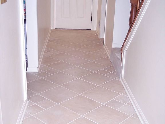 2nd image of 70 Jonathan Dr