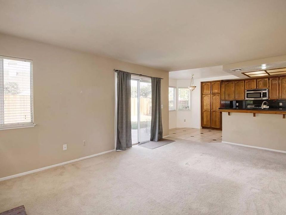 2nd image of 5105 Marino Ct