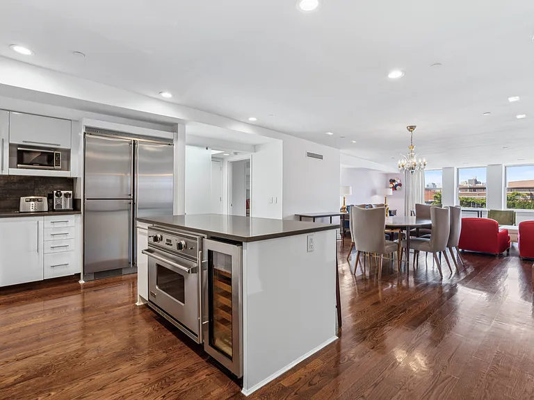 257 W 117th St #7D — Photo 2