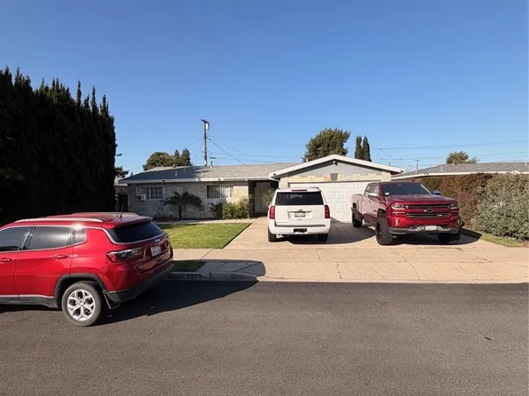 2403 W Almond Ave, Orange, CA 92868