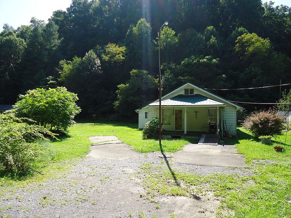 2nd image of 4369 Stewart St