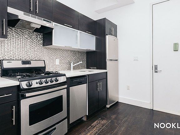 5th image of 611 Nostrand Ave APT 2R