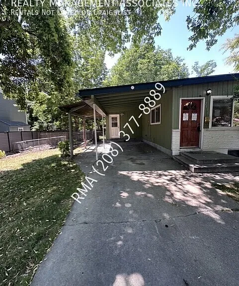 2111 N 21st St — Photo 2