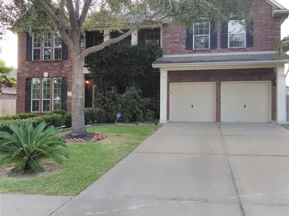 1107 Vista Creek Dr, Sugar Land, TX 77478