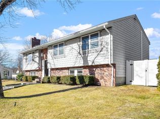 9 Progress Ave, Johnston, RI 02919