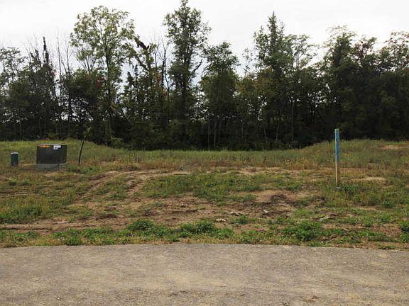 2nd image of 8227 Waterford Way