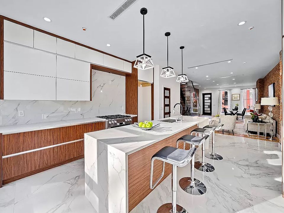 1st image of 574 Lafayette Ave Floor 2