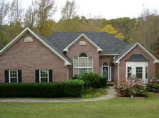 727 Forestglen Dr, McDonough, GA 30252