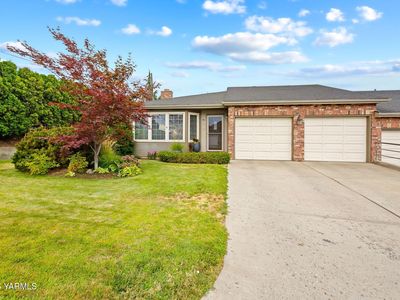 700 N 42nd Ave #A, Yakima, WA, 98908