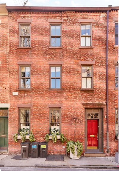1st image of 24 Verandah Pl