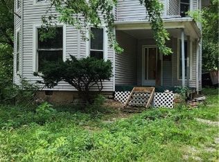 611 Douglas Ave, Danville, IL 61832