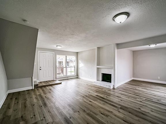5th image of 7831 Pacific Pearl St