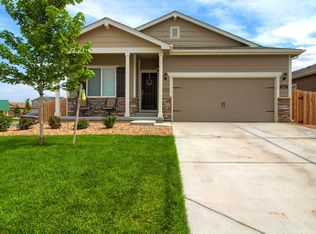 387 Valley Ave, Lochbuie, CO 80603