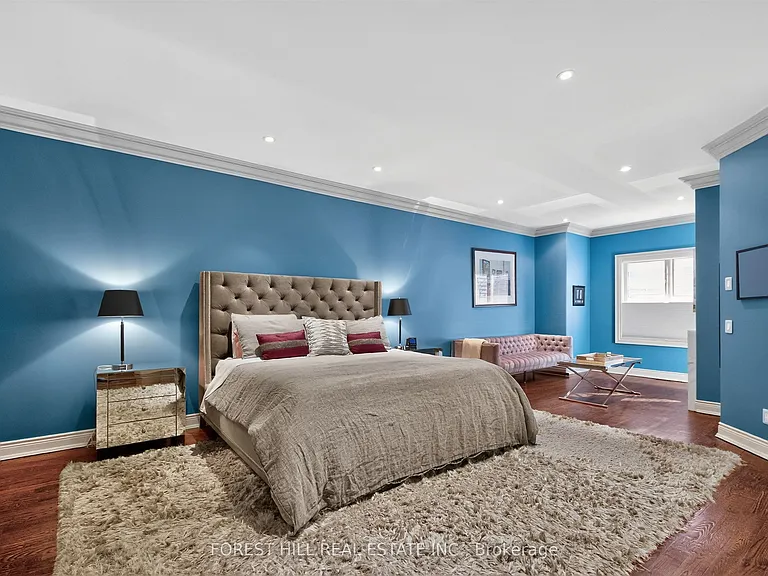 29 Webster Ave — Photo 24