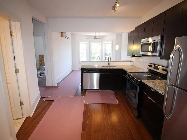 2 bedroom