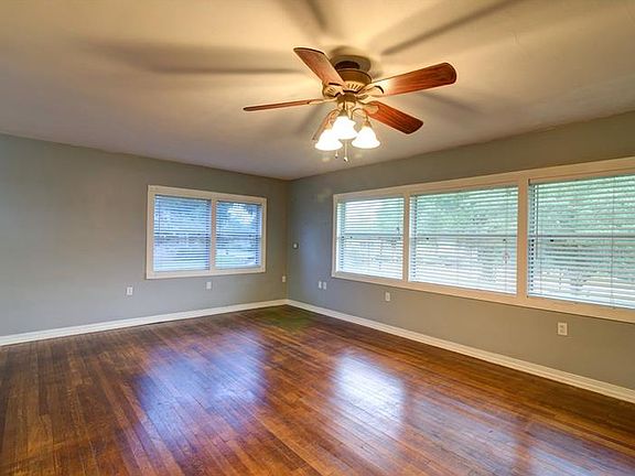 3rd image of 37346 Meridian Ave