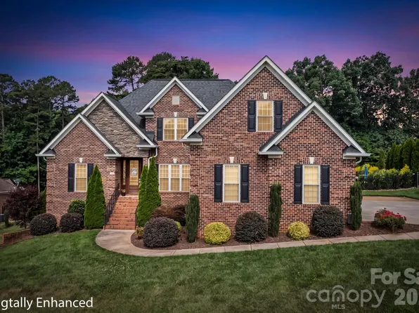 115 Orchard Farm Ln, Mooresville, NC 28117