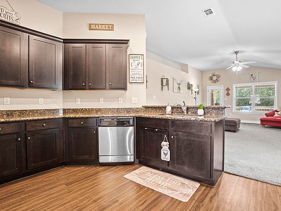 4th image of 16264 Walker Farm Ln
