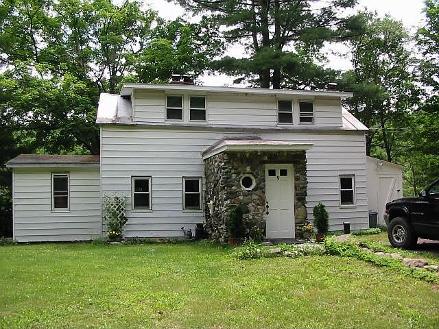 Front view of home