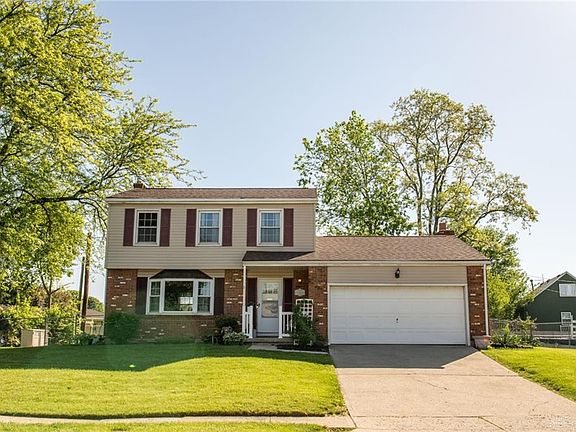 2nd image of 906 Avey Ln