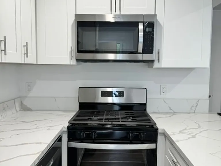 3955 Helix Ln — Photo 11
