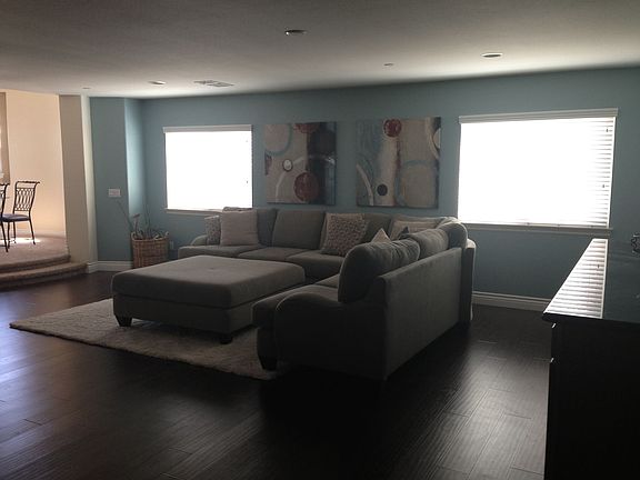 Great room - 2nd floor