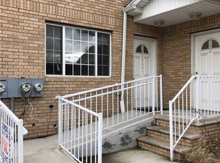 126-15 180th St, Springfield Gardens, NY 11413