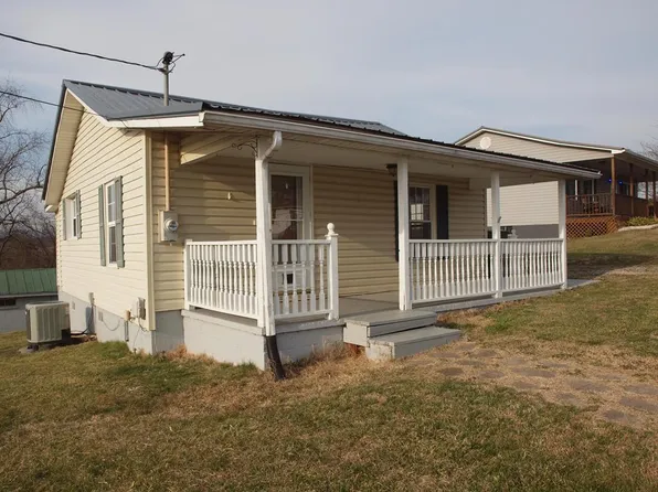 641 Locust St NW, Abingdon, VA 24210