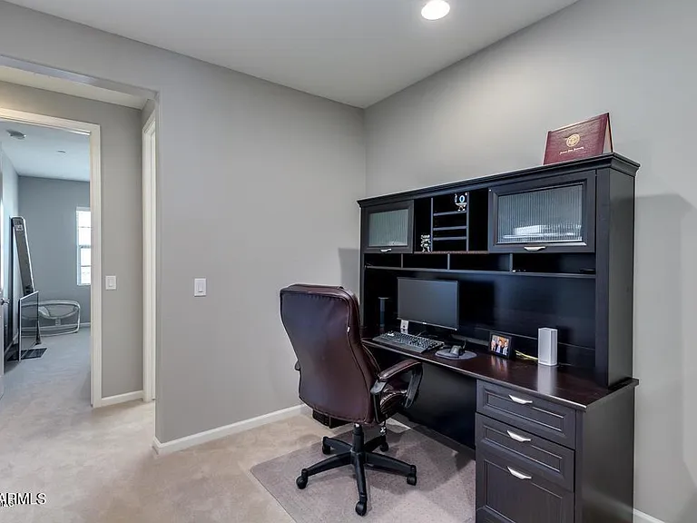 2477 W Market Pl #32 — Photo 29