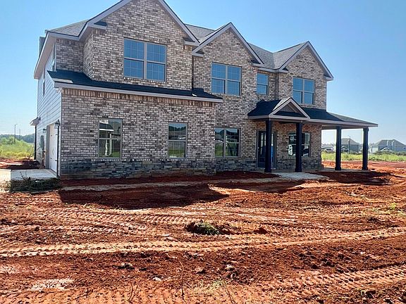 3rd image of 440 Cambrian Dr