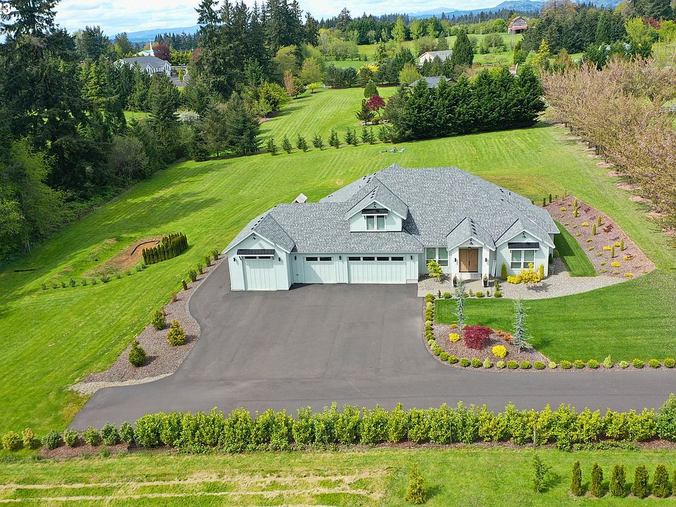1st image of 15708 NE 194th Ct