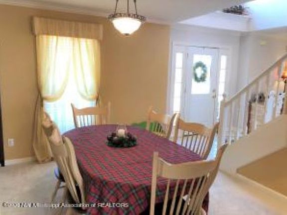 5th image of 10417 Loftin Dr