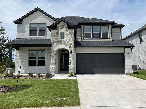 4th image of 1101 Mahogany Dr