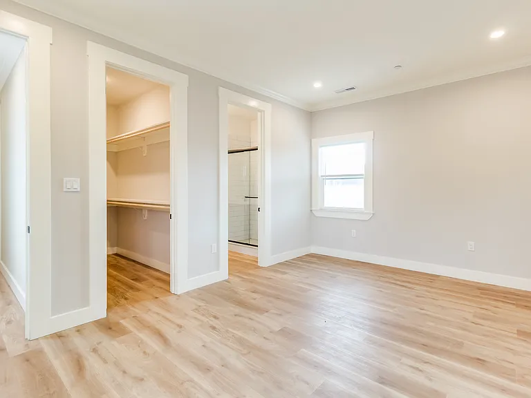 852 Mead Ave — Photo 9