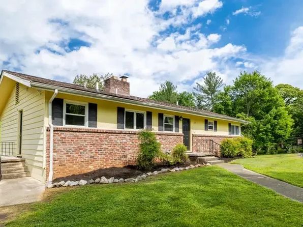 1409 Coesta Cir