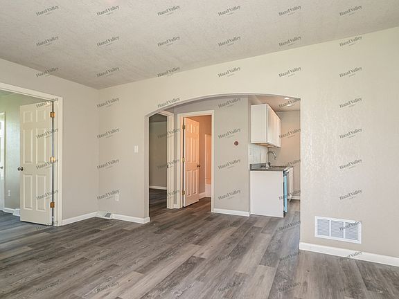 4th image of 3416 Westridge Ln
