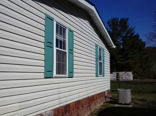 1004 E 4th St, Richlands, VA 24641