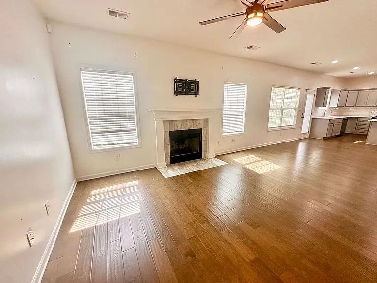 209 Adirondac Way — Photo 10