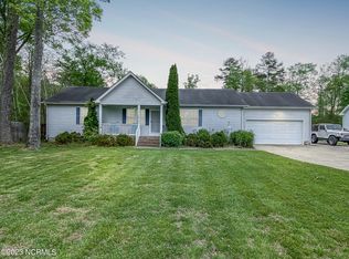 124 Rowland Creek Rd, Moyock, NC 27958