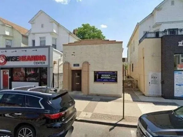 598 Broadway image 1 of 2