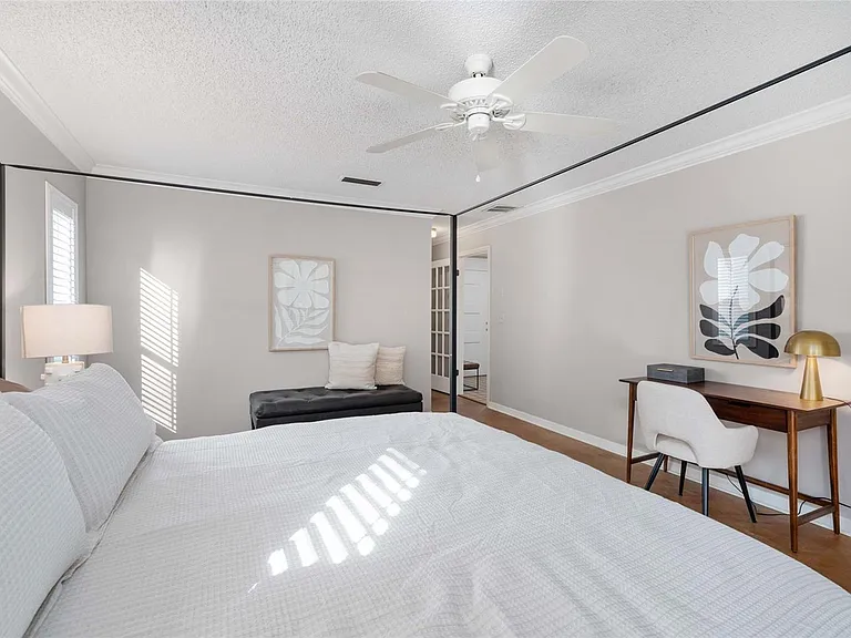 8120 NW 48th Ln — Photo 22