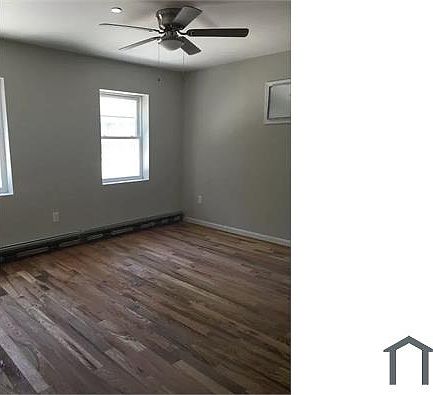 2nd image of 450 Elton St