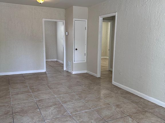 2nd image of 510 Booker St #510