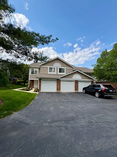 476 W Happfield Dr Photo 1