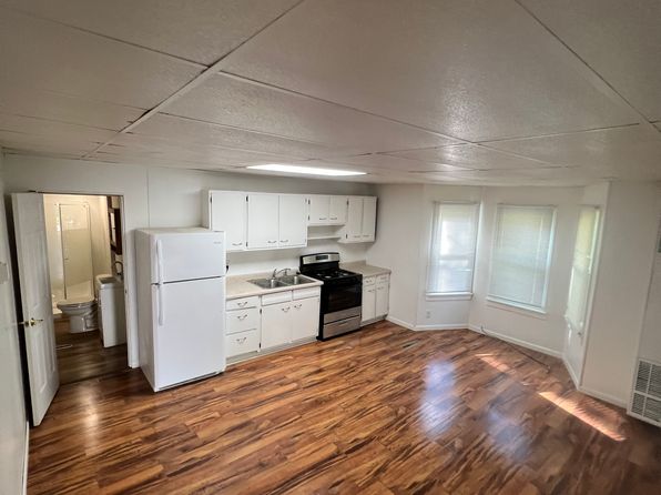 1105 Walnut St #2