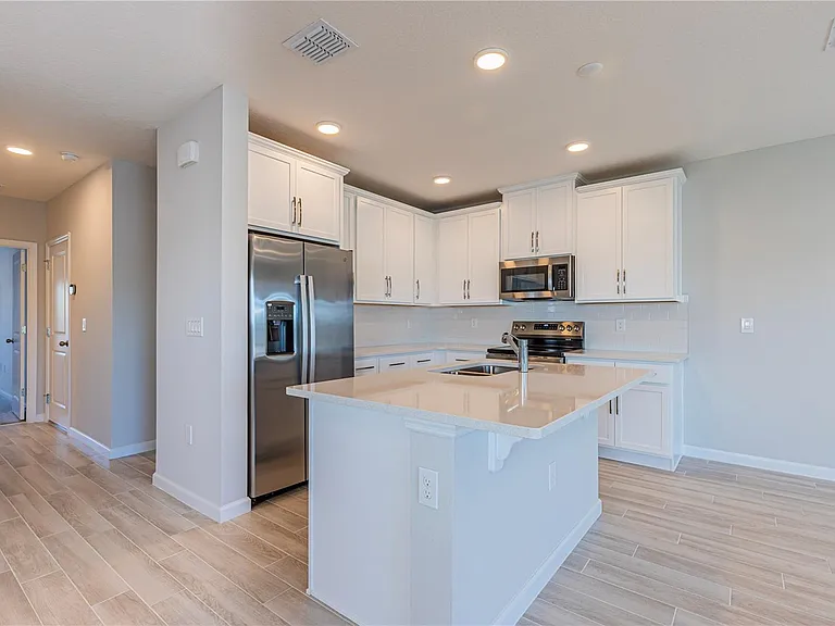 5082 Rain Shadow Dr — Photo 6