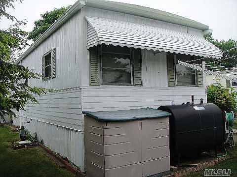 4th image of 703 Fresh Pond Ave Unit 37