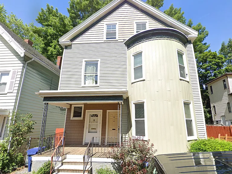 3 Mills St #5 — Photo 6